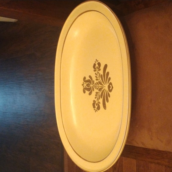 Pfaltzgraff Village Pattern Serving Platters - Picture 5 of 10